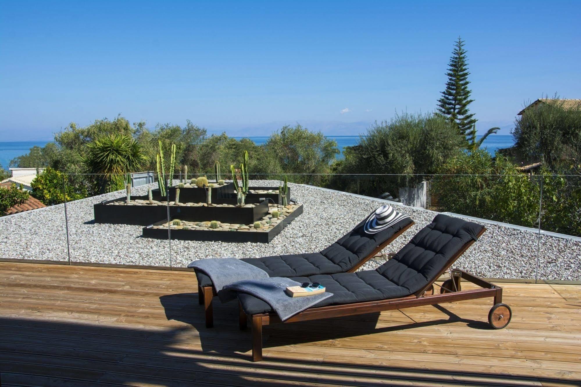 Ionian Eye Design Studios & Spa Mesongí Exterior photo